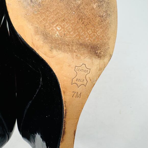 Tory Burch Black Patent Leather Wedge Heels Size 7 Logo Detail - Picture 10 of 14